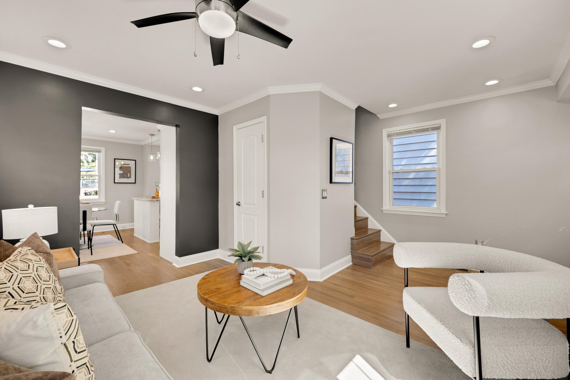 2414 Perry Street NE_Living Room 3